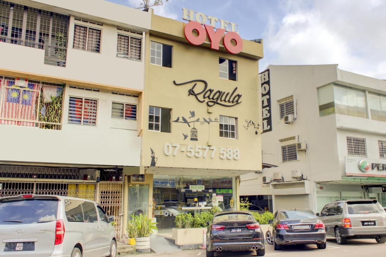 Oyo 90028 Ragula Hotel Johor Bahru Buitenkant foto